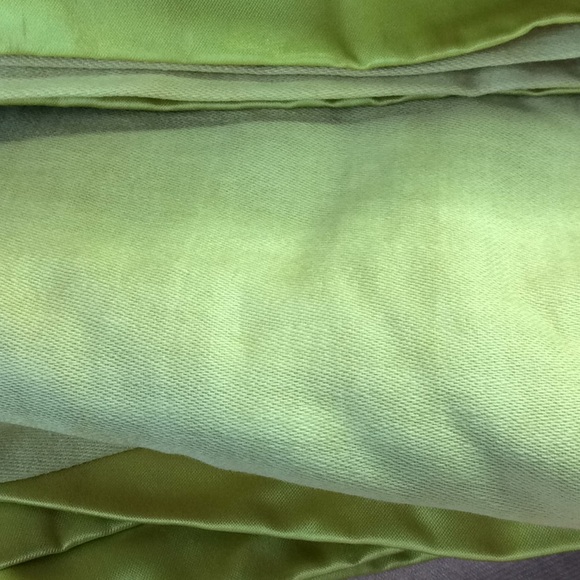 FINAL SALE PRICE 4 Panels Satiny Pinch Pleated Drapes - Picture 2 of 8